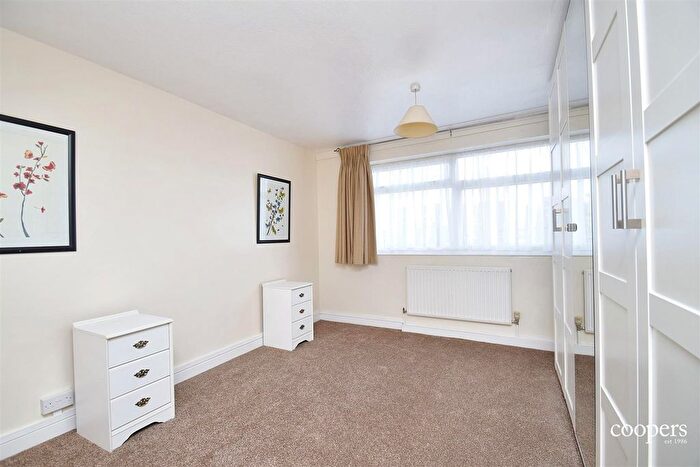 2 Bedroom Flat To Rent In Greville Court, Harrow, HA1