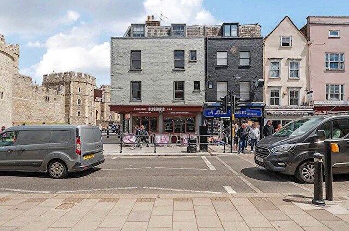 1 Bedroom Flat To Rent In High Street, Windsor, Windsor And Maidenhead, SL4