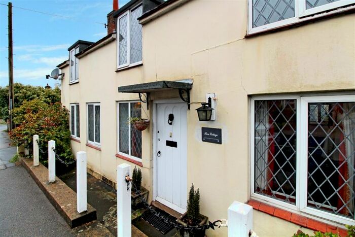 2 Bedroom Semi-Detached House To Rent In Horsham Road, Handcross, Haywards Heath, RH17
