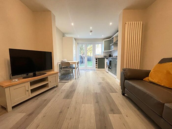 2 Bedroom Flat To Rent In Canterbury Road, North Harrow, HA1