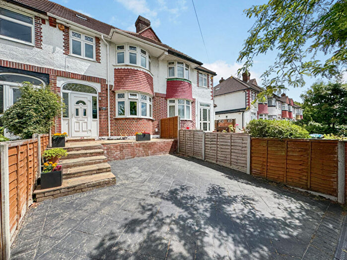 3 Bedroom Terraced House For Sale In Westmount Road, London, SE9
