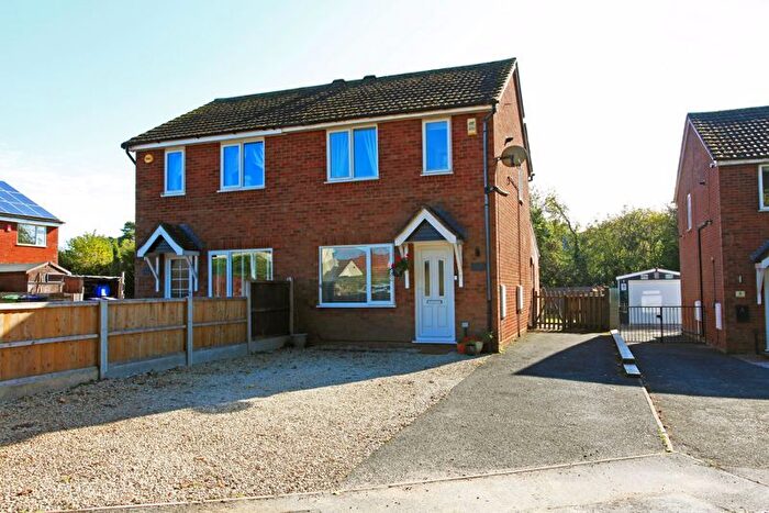2 Bedroom Semi-Detached House To Rent In Hawthorne Close, Telford, TF2