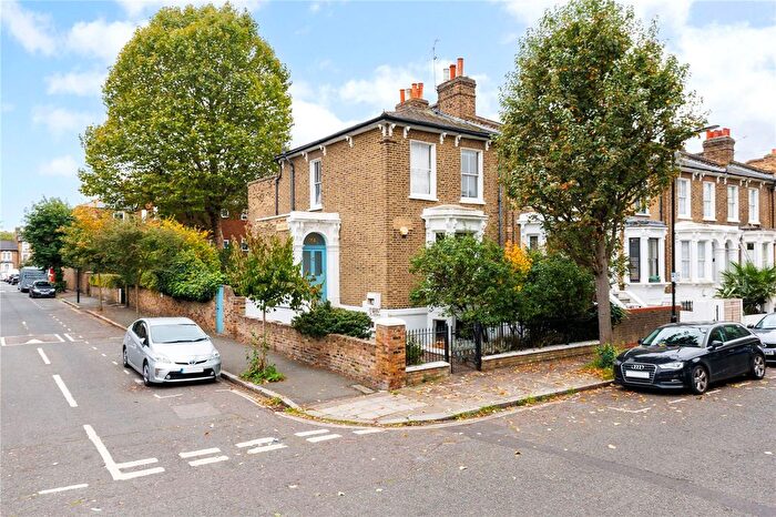 5 Bedroom End Terrace House For Sale In Penshurst Road, London, E9