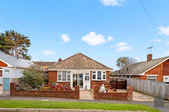 3 Bedroom Detached Bungalow For Sale In Phyllis Avenue, Peacehaven, BN10