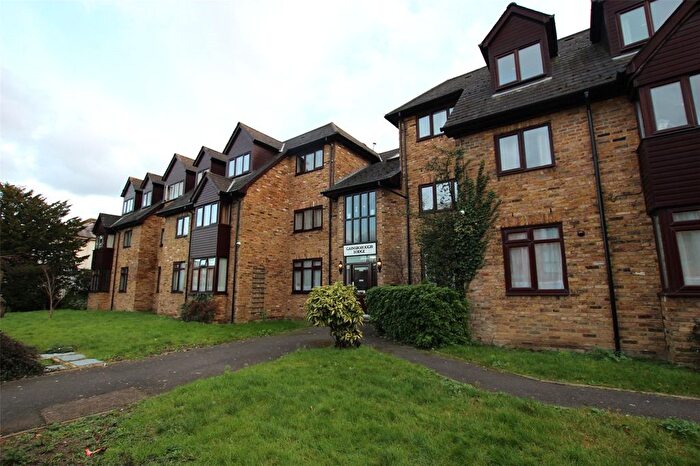 1 Bedroom Flat To Rent In Gainsborough Lodge, - Hindes Road, Harrow, HA1