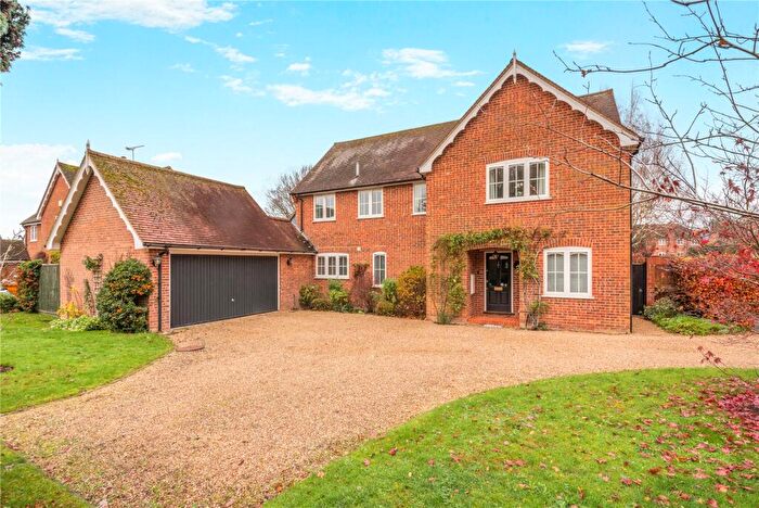 4 Bedroom Detached House For Sale In Heathfields, Chieveley, Newbury, RG20