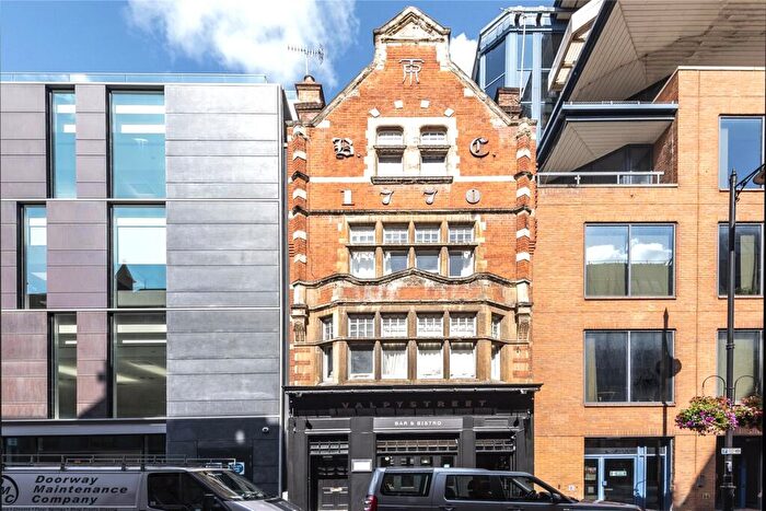 1 Bedroom Apartment For Sale In Valpy Street, Reading, Berkshire, RG1