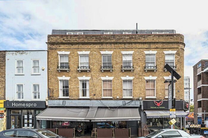 1 Bedroom Flat To Rent In Hoxton Street, Hoxton, London, N1