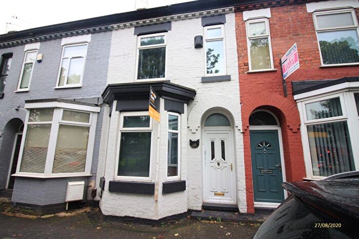 3 Bedroom Terraced House To Rent In Fitzwarren Street, Salford, M6