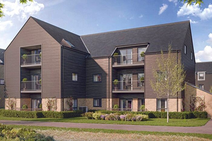 2 Bedroom Flat For Sale In Netherhall Gardens, Worts Causeway, Cambridge, CB1