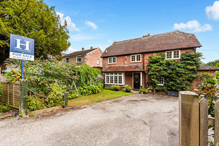 3 Bedroom Cottage For Sale In Upper Church Road, Shedfield, SO32