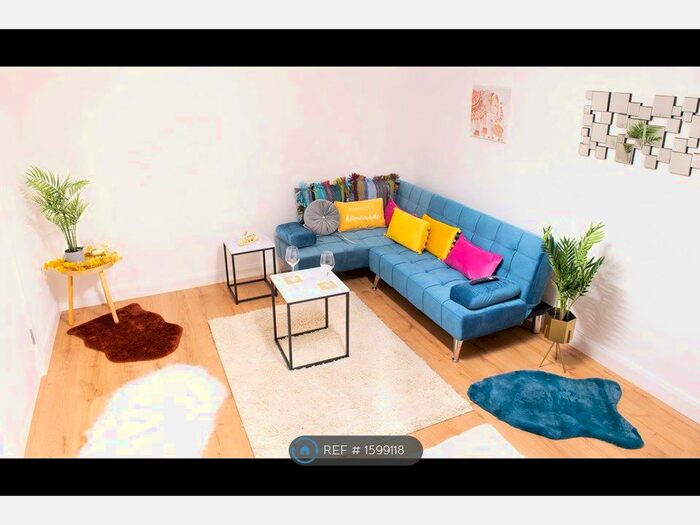 3 Bedroom End Of Terrace House To Rent In Osier Road, Nottingham, NG2