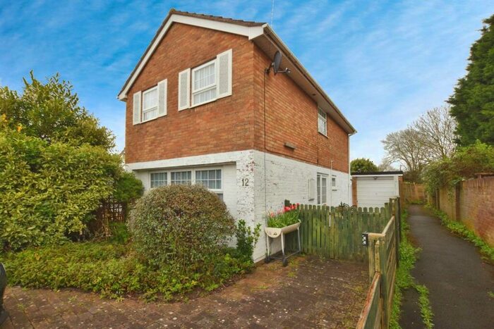 3 Bedroom House To Rent In Portland Drive, Portishead, Bristol, BS20