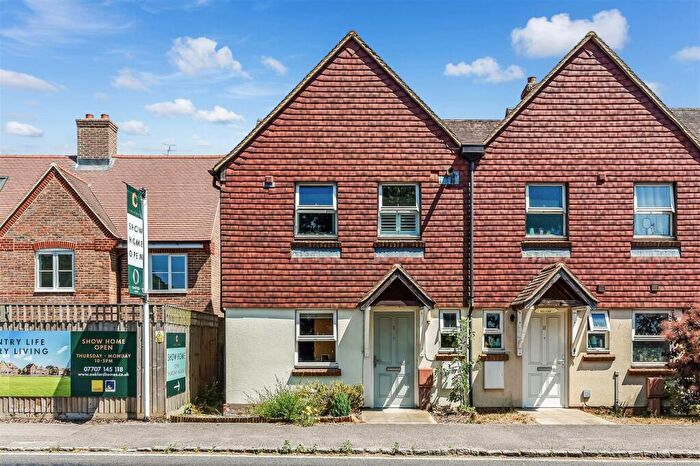 1 Bedroom Apartment For Sale In Bleaches Court, Lavant, Chichester, PO18