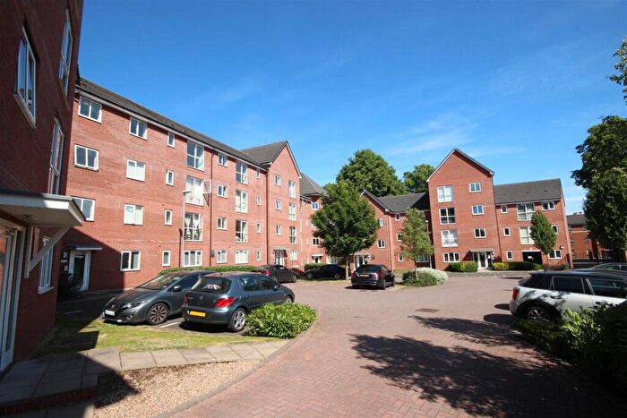 2 Bedroom Apartment To Rent In Springmeadow Road, Birmingham, B15