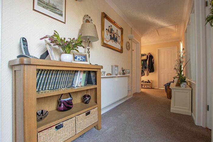 3 Bedroom Detached Bungalow For Sale In Bridge Close, Heacham, PE31
