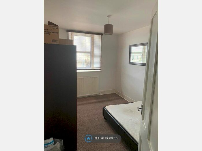 2 Bedroom Flat To Rent In Jamaica Street, Aberdeen, AB25