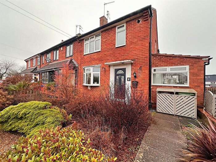 2 Bedroom Semi Detached House To Rent In Enville Road, Kingswinford, DY6