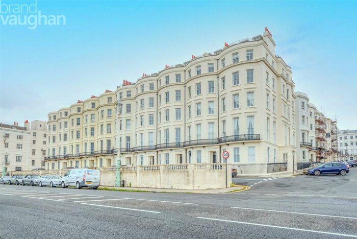 2 Bedroom Flat To Rent In Percival Terrace, Brighton, BN2