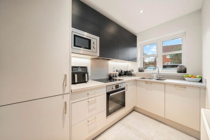 2 Bedroom Terraced House For Sale In Consort Drive, Leatherhead, KT22