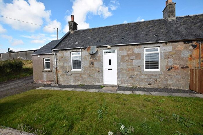 2 Bedroom Semi-Detached Bungalow To Rent In Colton West Cottage, Wellwood, Dunfermline, Fife, KY12