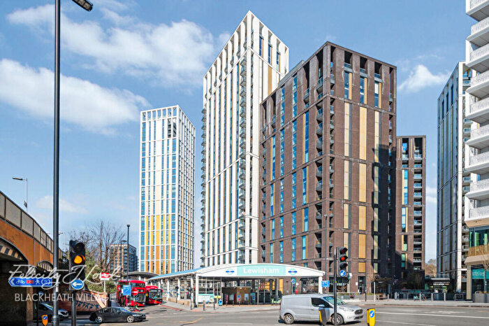 2 Bedroom Terraced House For Sale In Station Road, London, SE13