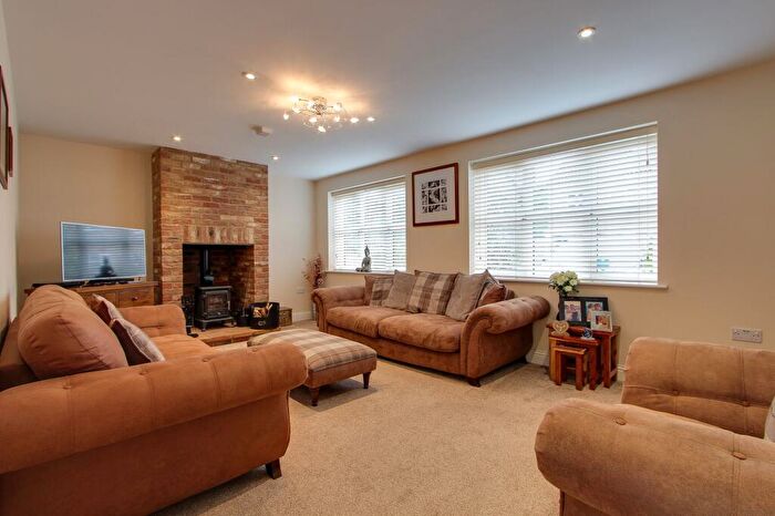 4 Bedroom Detached House For Sale In Orchard Drive, West Walton, PE14