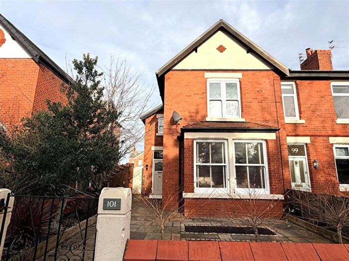 5 Bedroom End Of Terrace House For Sale In Rossall Road, Ansdell, Lytham St Annes, FY8