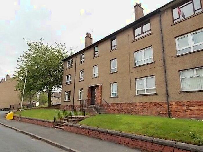 3 Bedroom Flat To Rent In Loganlee Terrace, Dundee, DD2