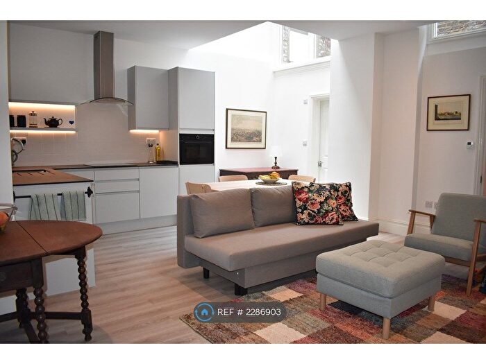 1 Bedroom Flat To Rent In Cornwall Gardens, London, SW7