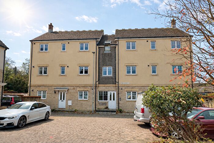 2 Bedroom Flat For Sale In Bellflower Close, Moorland Reach, Plymouth, PL6
