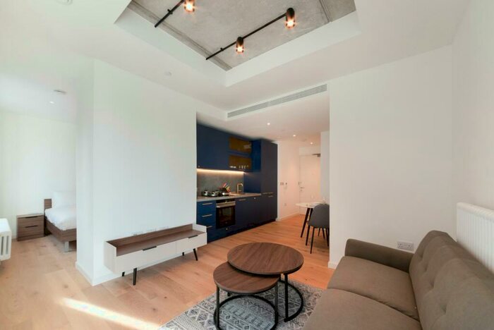 Apartment To Rent In Rendel House, Goodluck Hope, London, E14