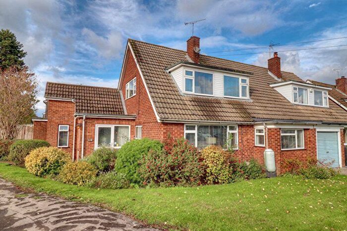 4 Bedroom Semi Detached House For Sale In Raven Road, Stokenchurch, HP14