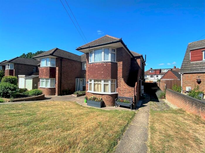 2 Bedroom Maisonette To Rent In Prescott Avenue, Petts Wood, Orpington, BR5