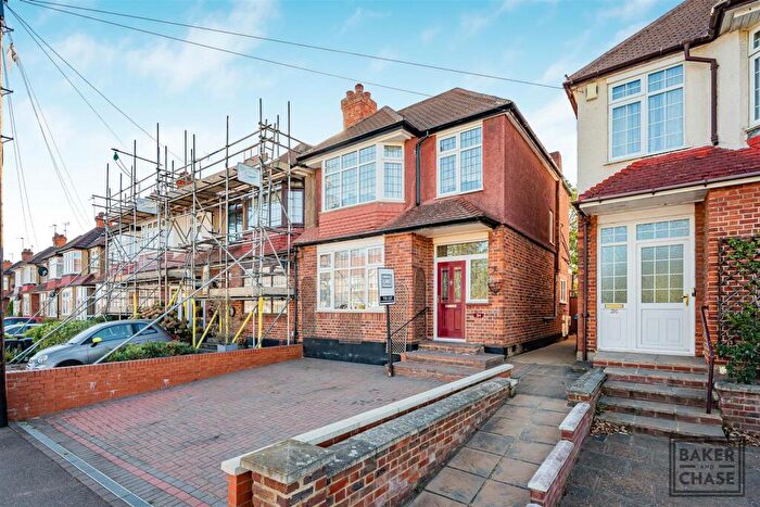 3 Bedroom End Of Terrace House To Rent In Carterhatch Lane, Enfield, EN1