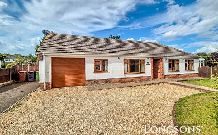 2 Bedroom Detached Bungalow For Sale In Northfield Road, Swaffham, PE37