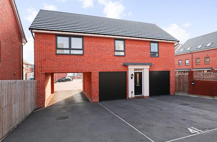 2 Bedroom Apartment For Sale In Harris Grove, Waverley, S60