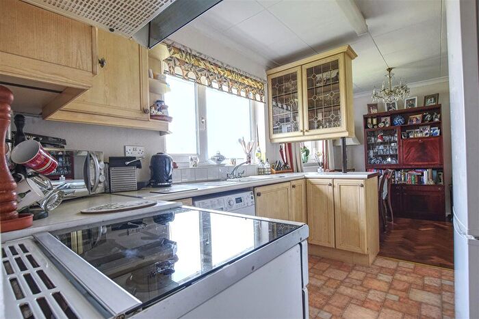 2 Bedroom Detached Bungalow For Sale In Seabourne Road, Bexhill-On-Sea, TN40