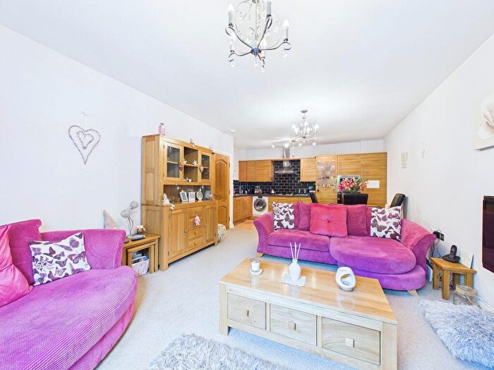 2 Bedroom Apartment For Sale In Moorgate View, Rotherham, S60
