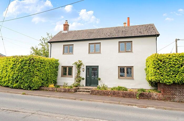 4 Bedroom Detached House For Sale In Butt Street, Ludgershall, Andover, SP11