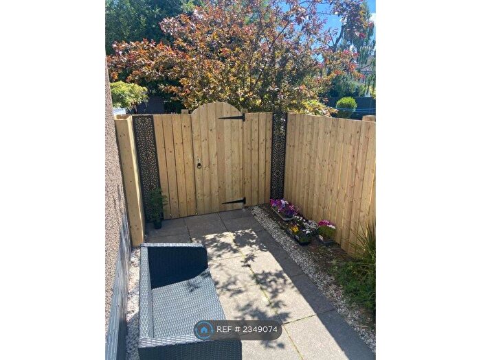 2 Bedroom Detached House To Rent In Fauldshead Road, Glasgow, PA4