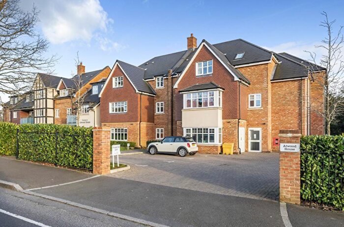 2 Bedroom Flat For Sale In Addington Road, Sanderstead, Surrey, CR2