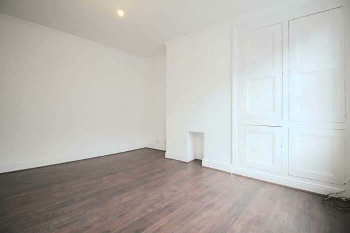 2 Bedroom Terraced House To Rent In Salisbury Road, Armley, Leeds, LS12