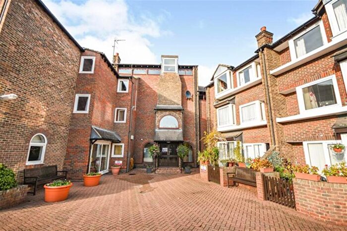 1 Bedroom Retirement Property To Rent In Hedingham Place, Spring Way, Off Swan Street, Sible Hedingham, Halstead, CO9