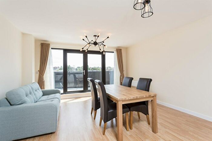 2 Bedroom Apartment To Rent In Newman Close, Brondesbury Park, NW10
