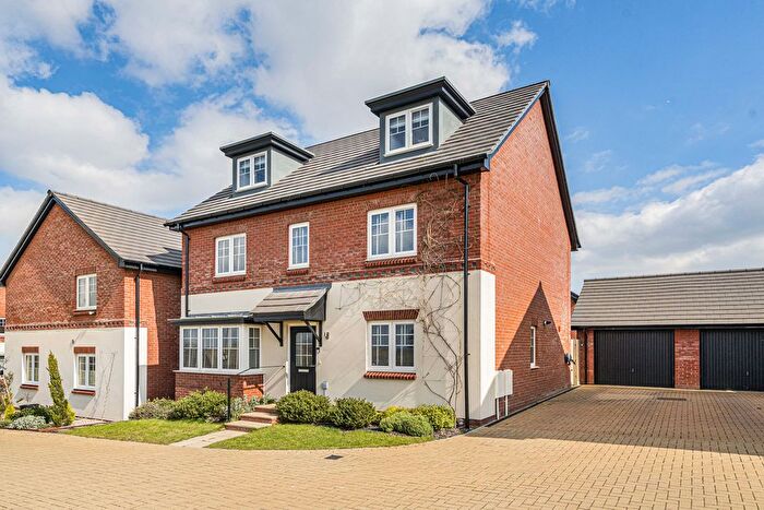 5 Bedroom Detached House For Sale In Glebe Road, East Challow, OX12