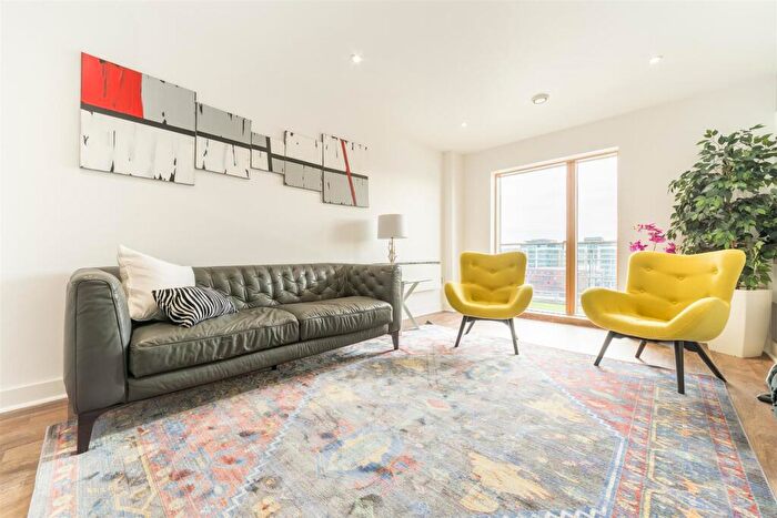 2 Bedroom Apartment To Rent In St Ann's Quay, Quayside, NE1
