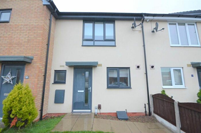 2 Bedroom Terraced House To Rent In Kirkstall Road, Barnsley, S71