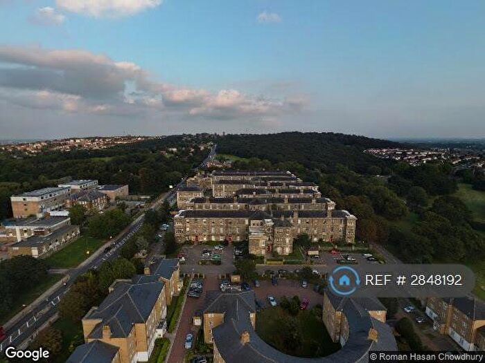 2 Bedroom Flat To Rent In Elizabeth Fry Place, London, SE18