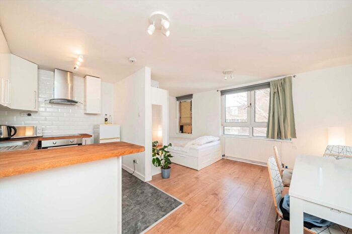 Studio For Sale In Oakley Square, Somers Town, NW1